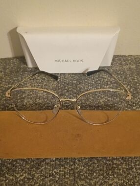 Michael Kors Gold Rim Aviator Glasses